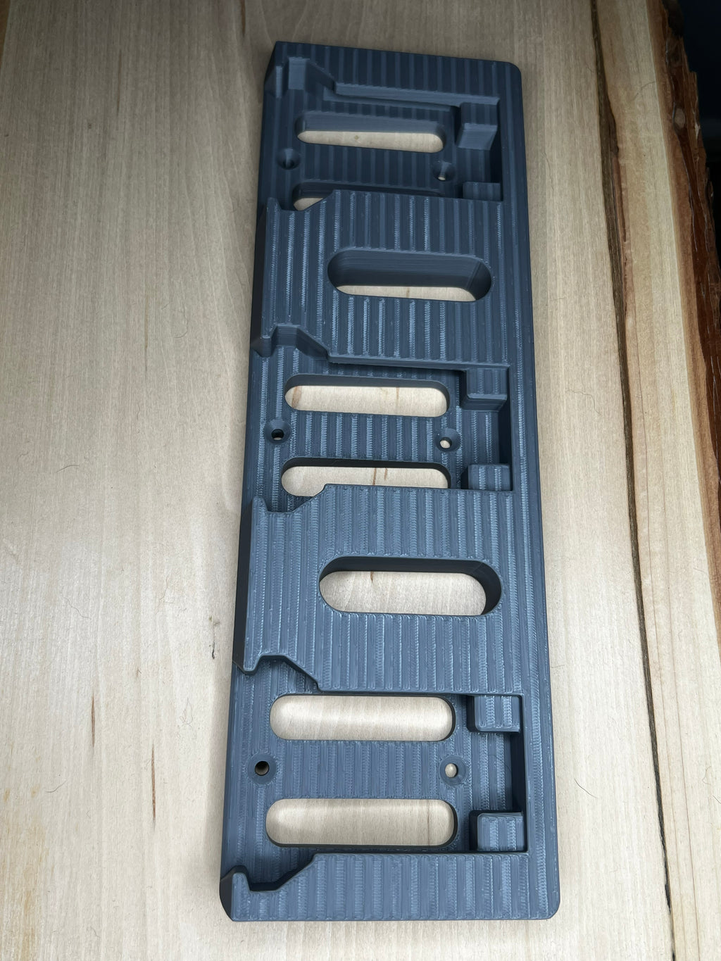 M18 Mountable 3 Bay Battery Holder
