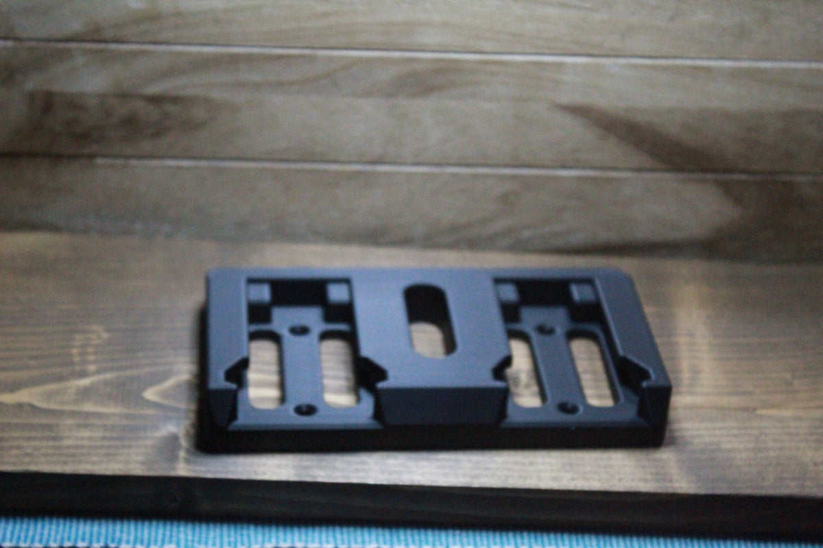 M18 2 Bay Battery Mount