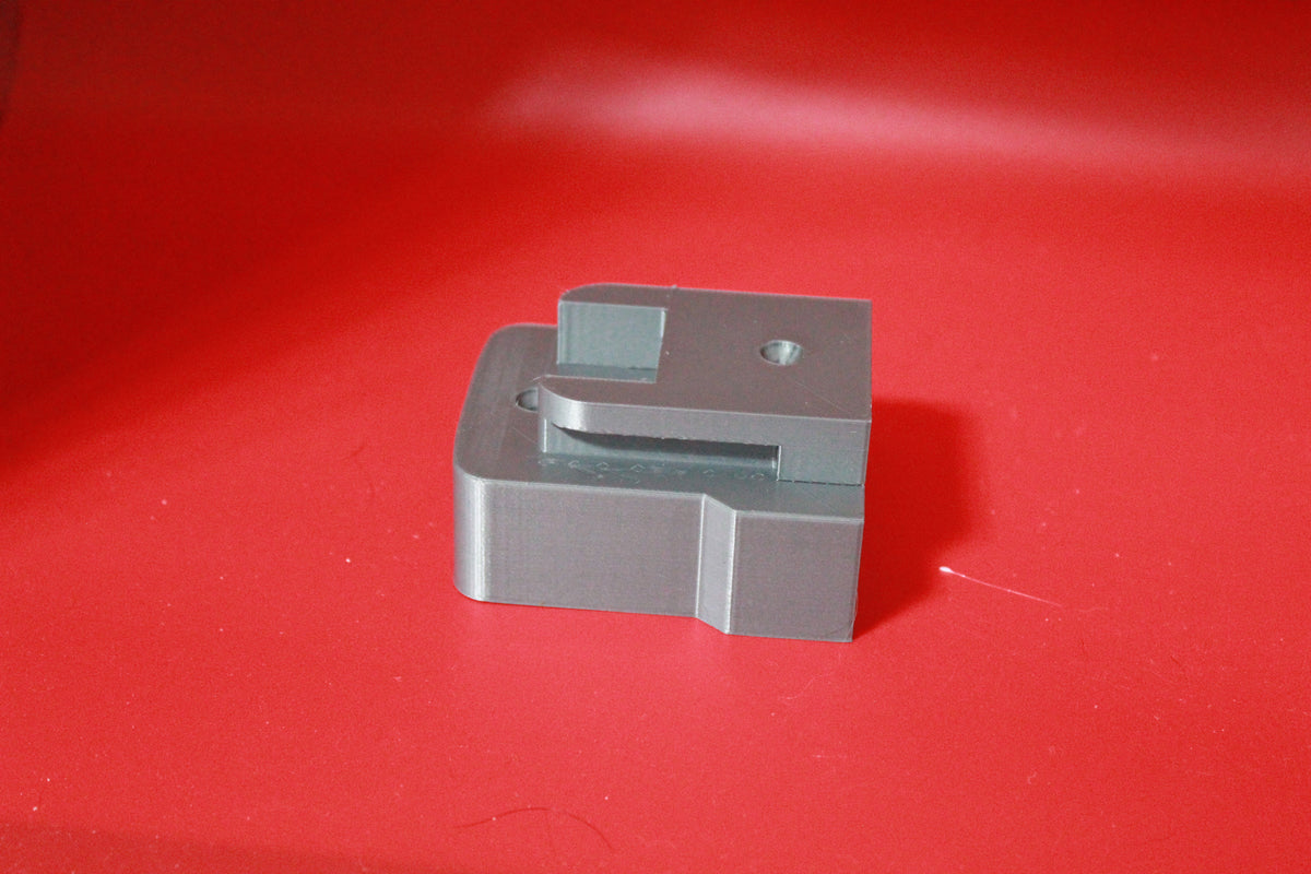M18 Tool Holder Mount