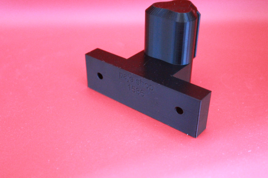 M12 tool holder